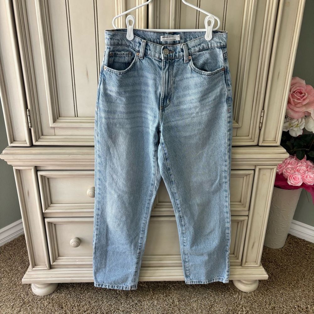 Women’s GARAGE Denim Light Blue Vintage Straight Leg Distressed Jeans Sz 5 / 27